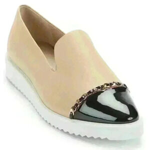 NEW Karl Lagerfeld Paris Caralee Slip on Cap Toe Leather Shoes Womens Size 5